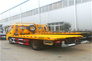 虎丘附近拖车救援搭电