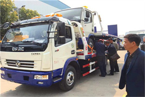 虎丘汽车道路救援拖车价格